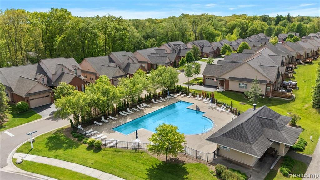 6912 Stonewood Place, 44, Clarkston, MI — Photo 57