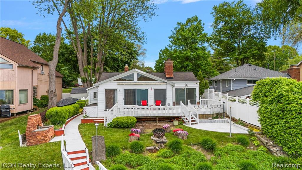 8569 COOLEY BEACH Drive, White Lake, MI — Photo 14
