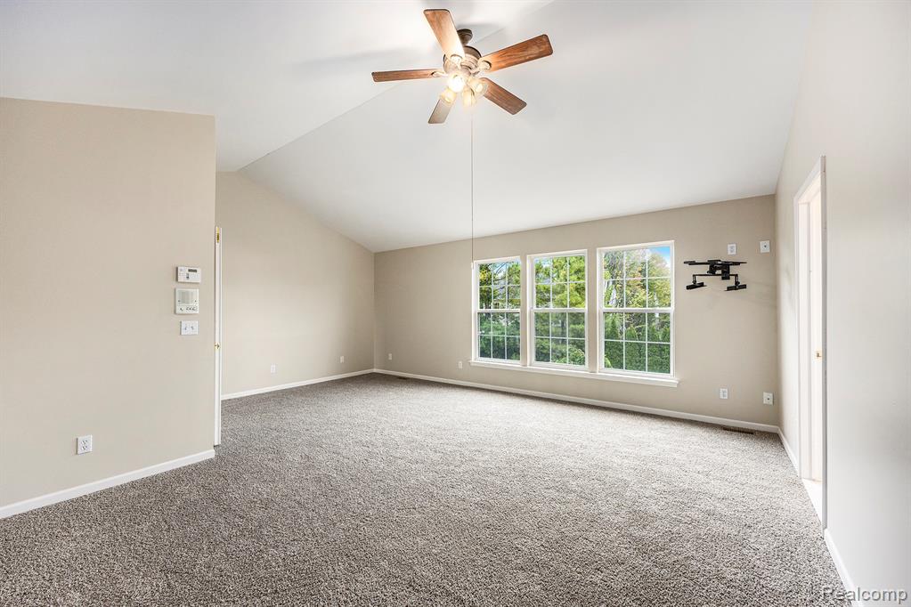 49620 Dunhill Drive, Macomb, MI 48044 — Photo 19