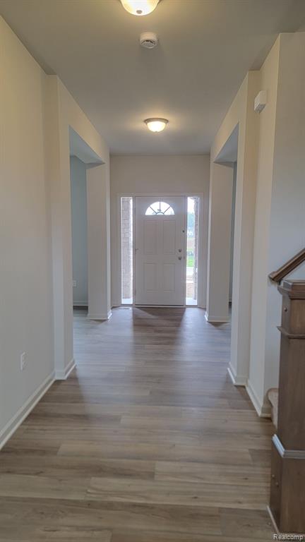 26729 INTERNATIONAL Drive, South Lyon, MI 48178 — Photo 2