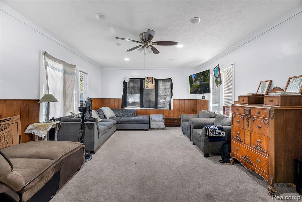5706 Cardwell Street, Garden City, MI — Photo 8