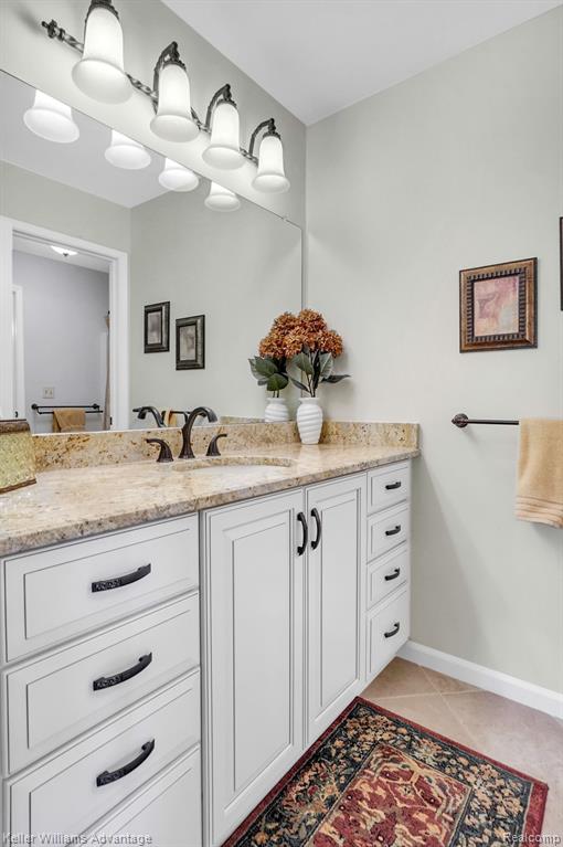 24839 BROMPTON WAY, South Lyon, MI 48178 — Photo 32