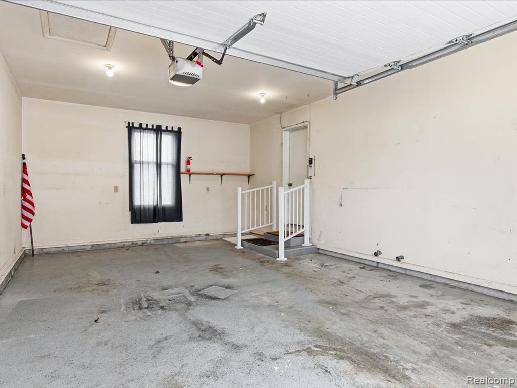 4008 Keewahdin, Fort Gratiot, MI 48059 — Photo 23