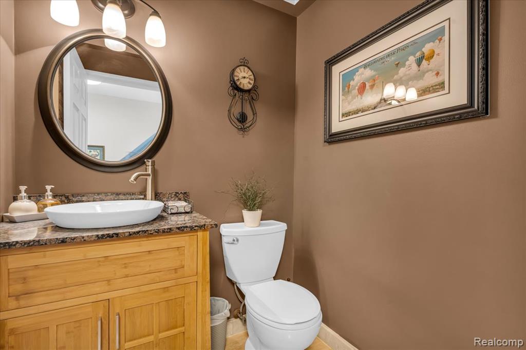 5050 Whitlow Court, Commerce Twp, MI 48382 — Photo 14