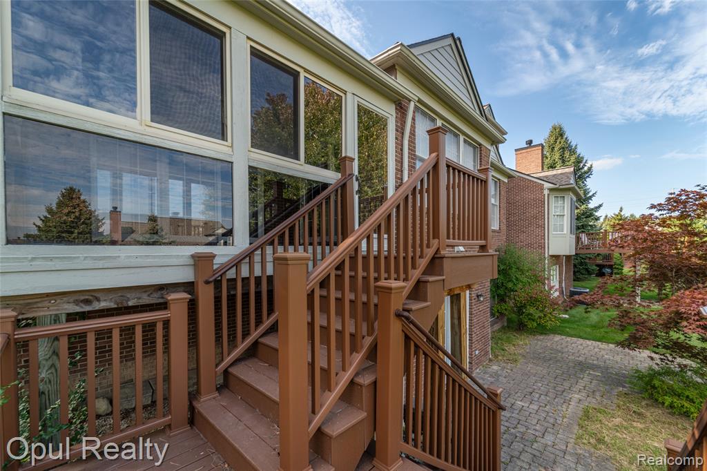 17036 Sycamore Court, Northville, MI 48168 — Photo 56