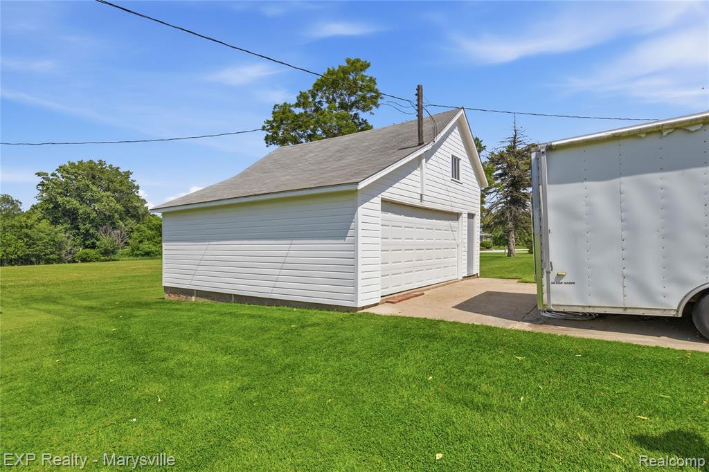5694 Belle River Road, China, MI — Photo 33