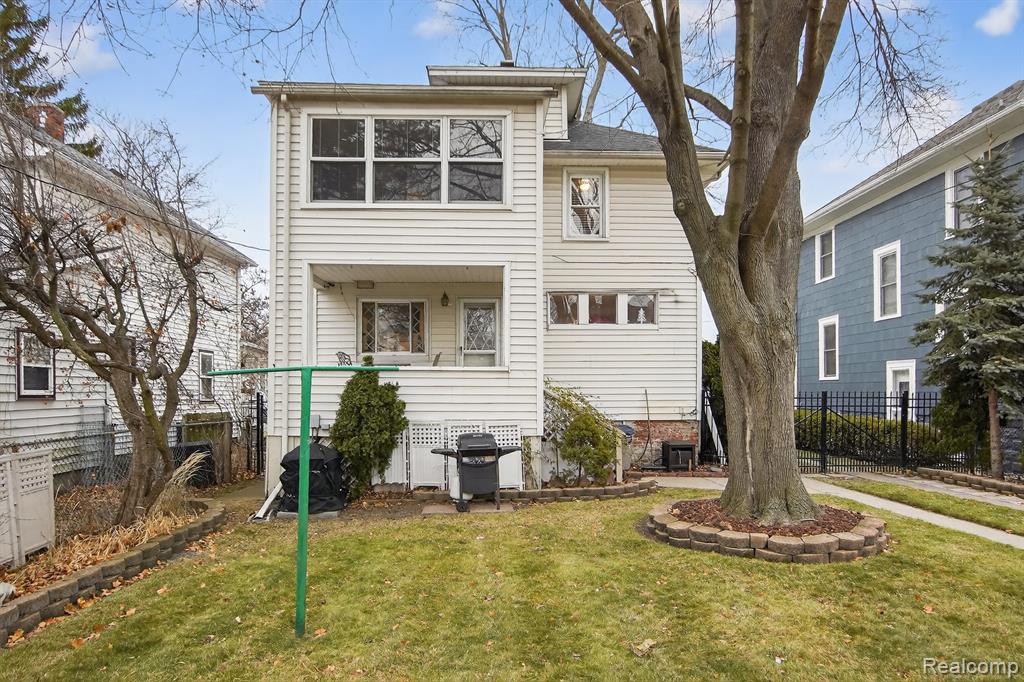 447 Maple Street, Wyandotte, MI 48192 — Photo 50