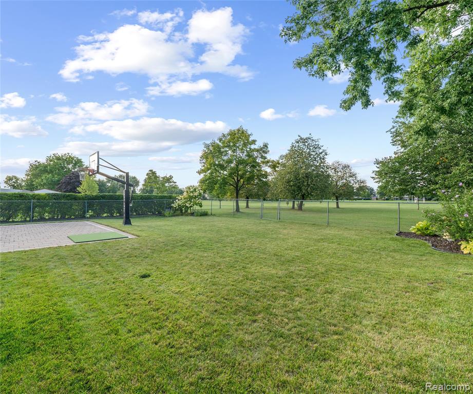 43960 Parkside Street, Canton, MI 48187 — Photo 48