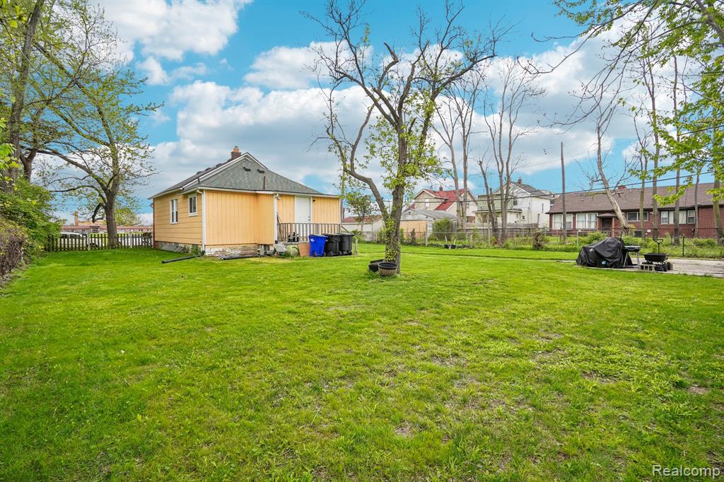 17380 Oakfield Street, Detroit, MI 48235 — Photo 10