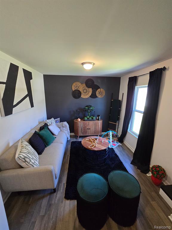1172 FIELDSTONE Drive, Pontiac, MI 48340 — Photo 2