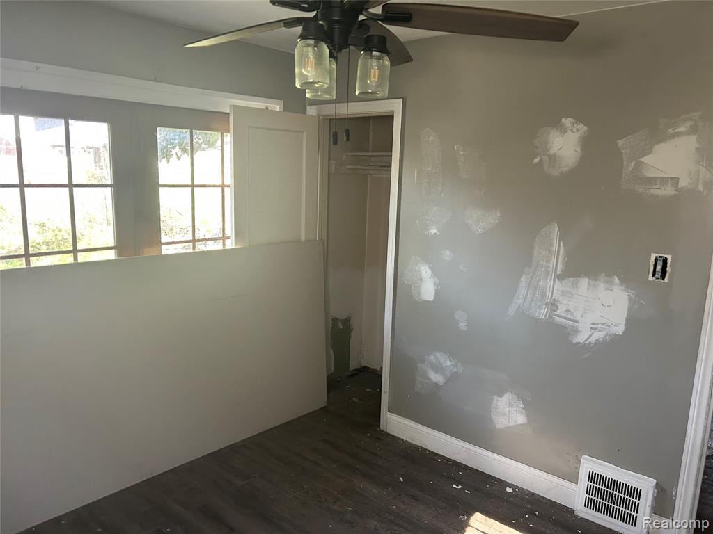 456 W Margaret Street, Highland Park, MI 48203 — Photo 17