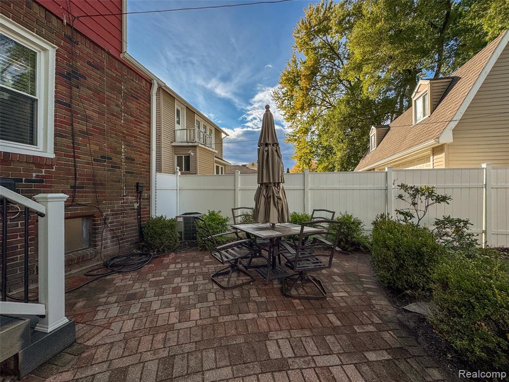 686 Princeton Road, Berkley, MI, 48072