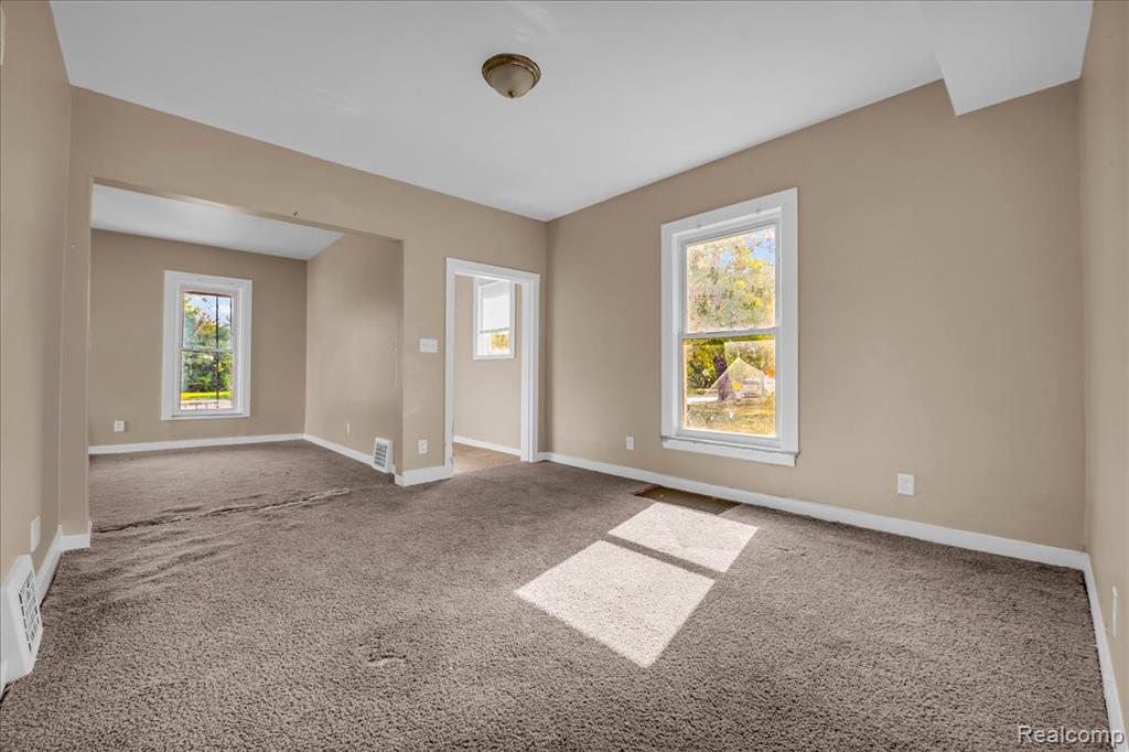 3789 Montclair Street, Detroit, MI 48214 — Photo 3