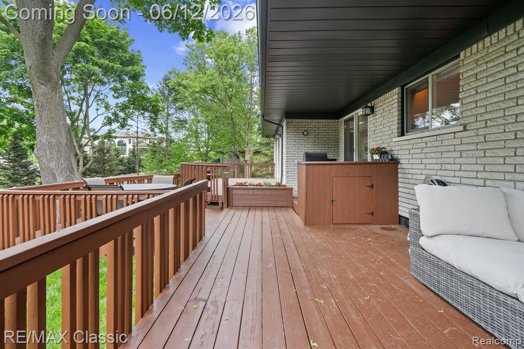12901 Drury Lane, Plymouth, MI 48170 — Photo 45