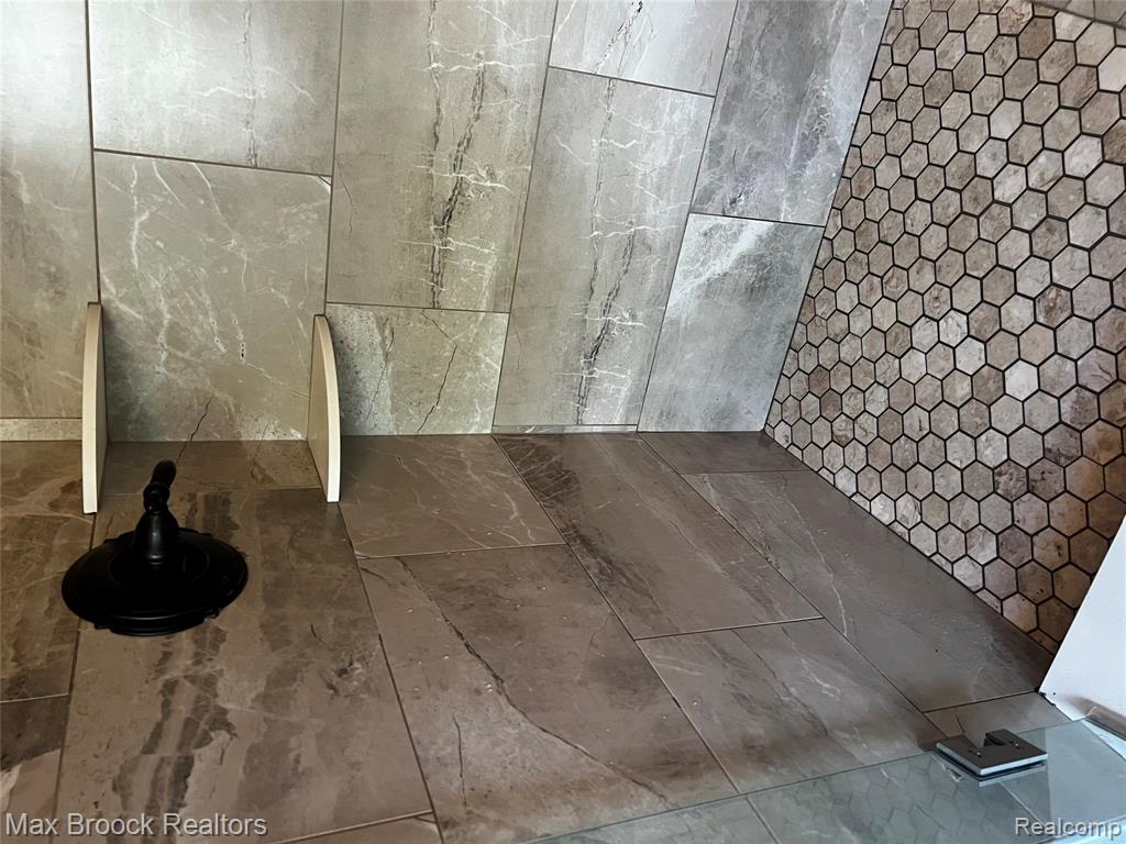 3515 Phillips Avenue, Berkley, MI 48072 — Photo 11