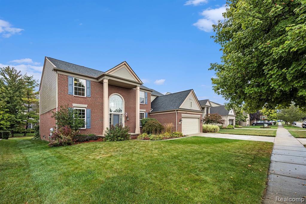 49620 Dunhill Drive, Macomb, MI 48044 — Photo 42