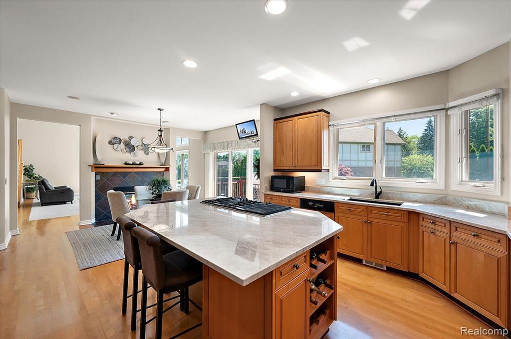 4417 Island View Drive, Waterford, MI 48328 — Photo 20