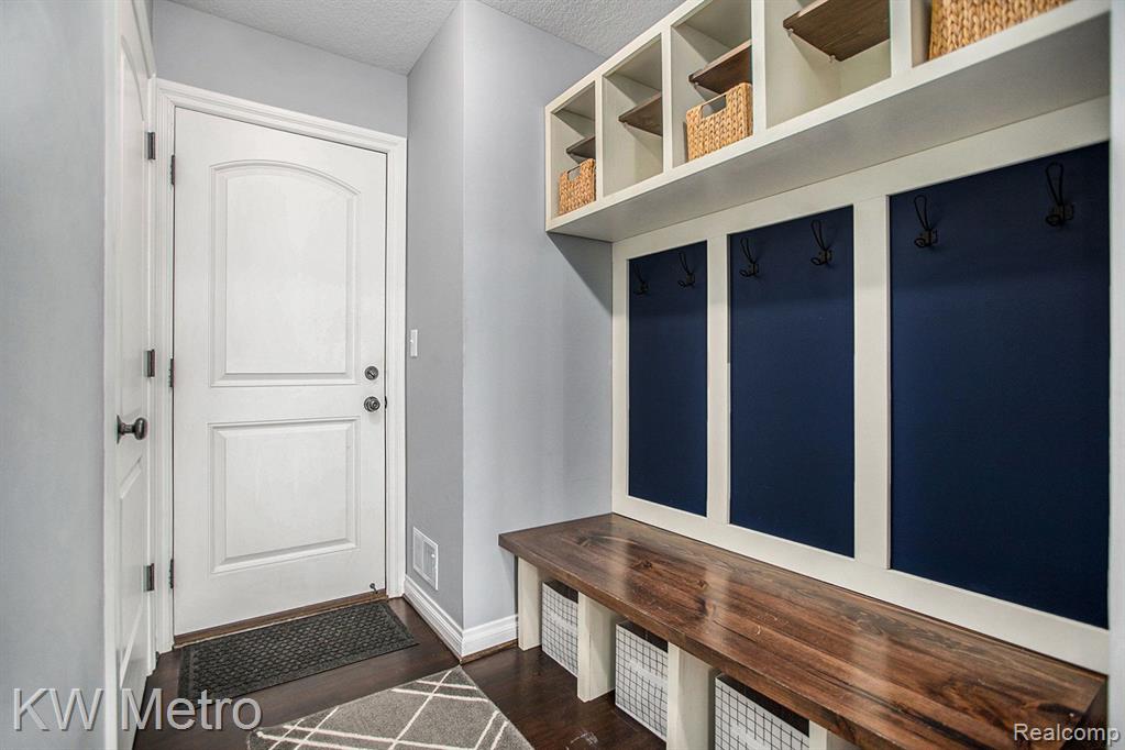 7524 AUDUBON Lane, Newport, MI 48166 — Photo 21
