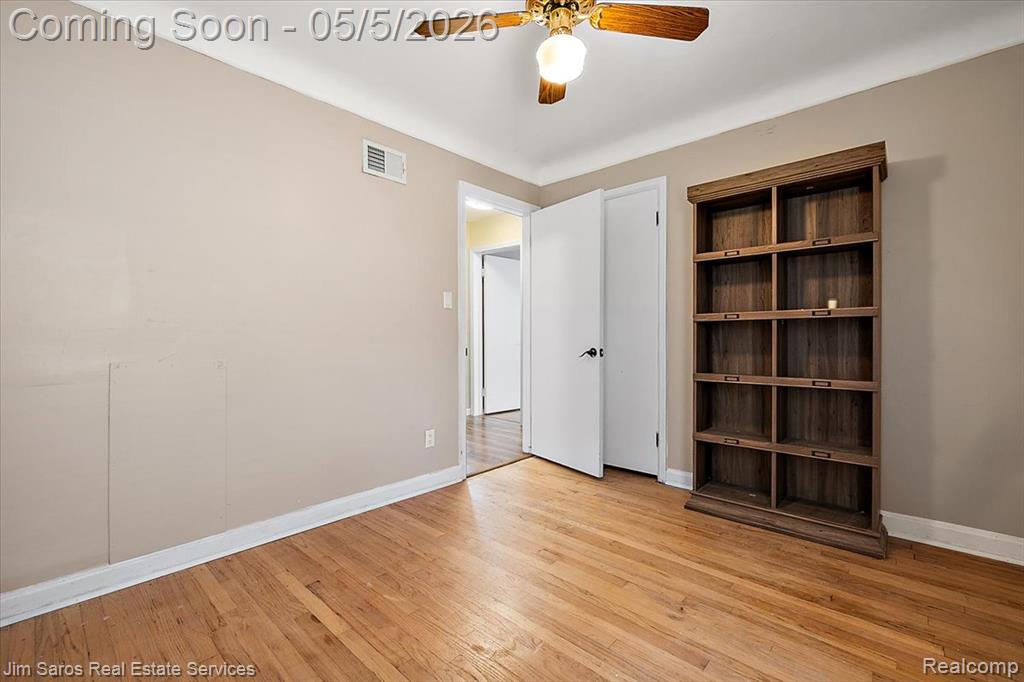 22470 Wildwood Street, Saint Clair Shores, MI 48081 — Photo 21