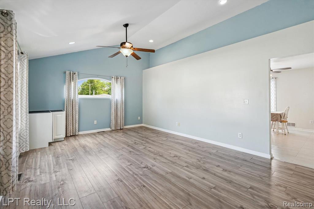 4140 5TH Street, Newport, MI 48166 — Photo 8