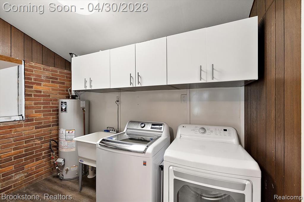 1759 Ashstan Drive, Walled Lake, MI 48390 — Photo 24
