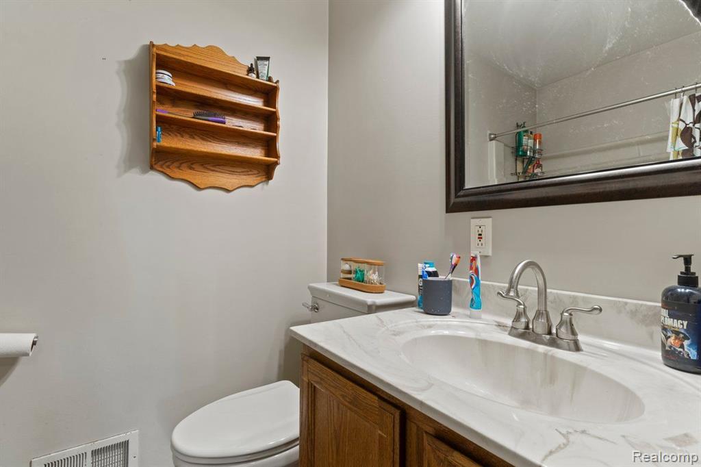2542 25 1/2 MILE Road, Homer, MI 49245 — Photo 21