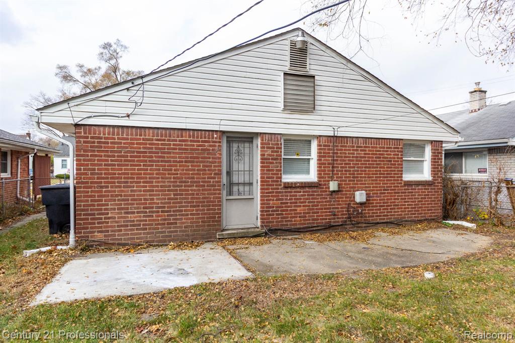 20300 Chapel Street, Detroit, MI 48219 — Photo 24