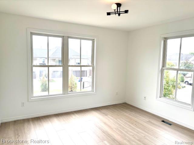 3976 Forester Boulevard, Auburn Hills, MI 48326 — Photo 24