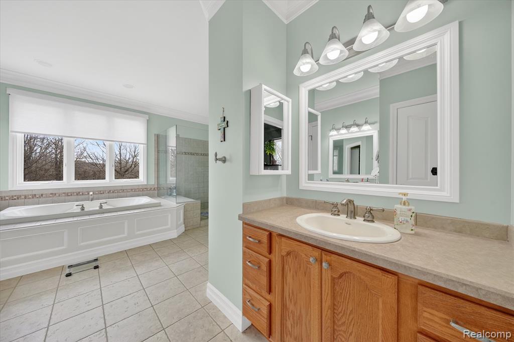 9254 Willowgate, Goodrich Vlg, MI — Photo 26