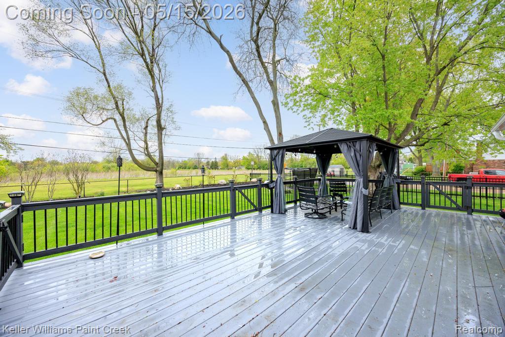 1195 Ashley Drive, Troy, MI 48085 — Photo 41