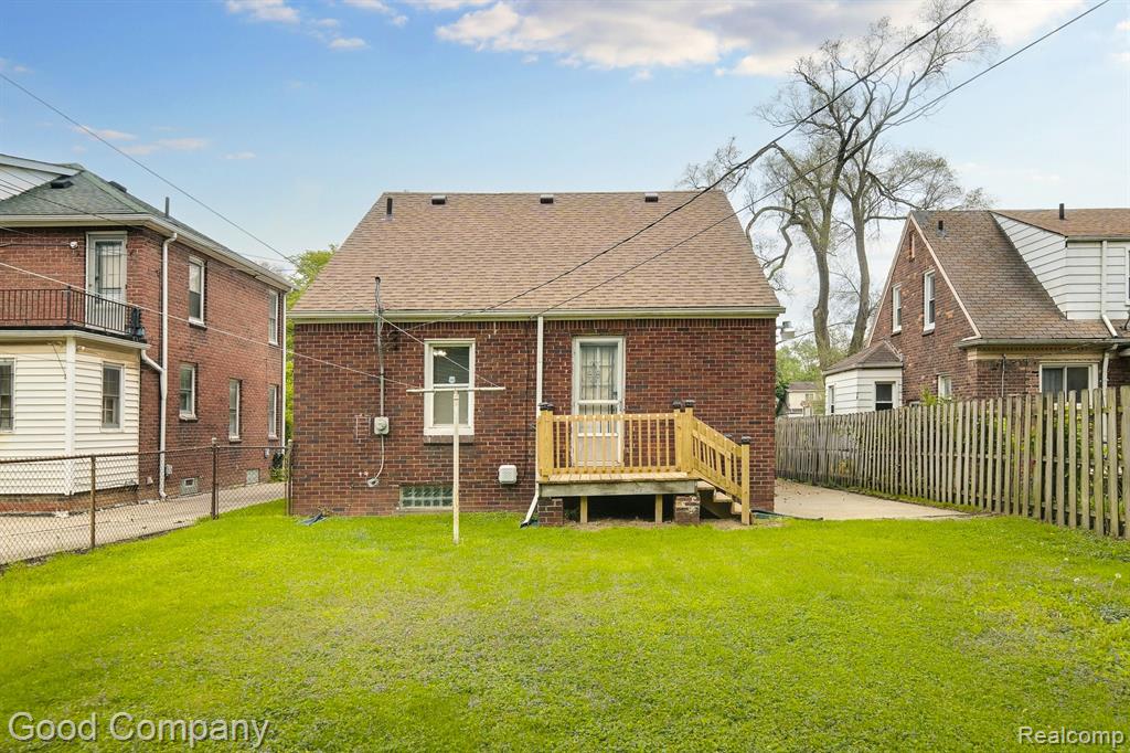 9101 HARTWELL Street, Detroit, MI 48228 — Photo 21