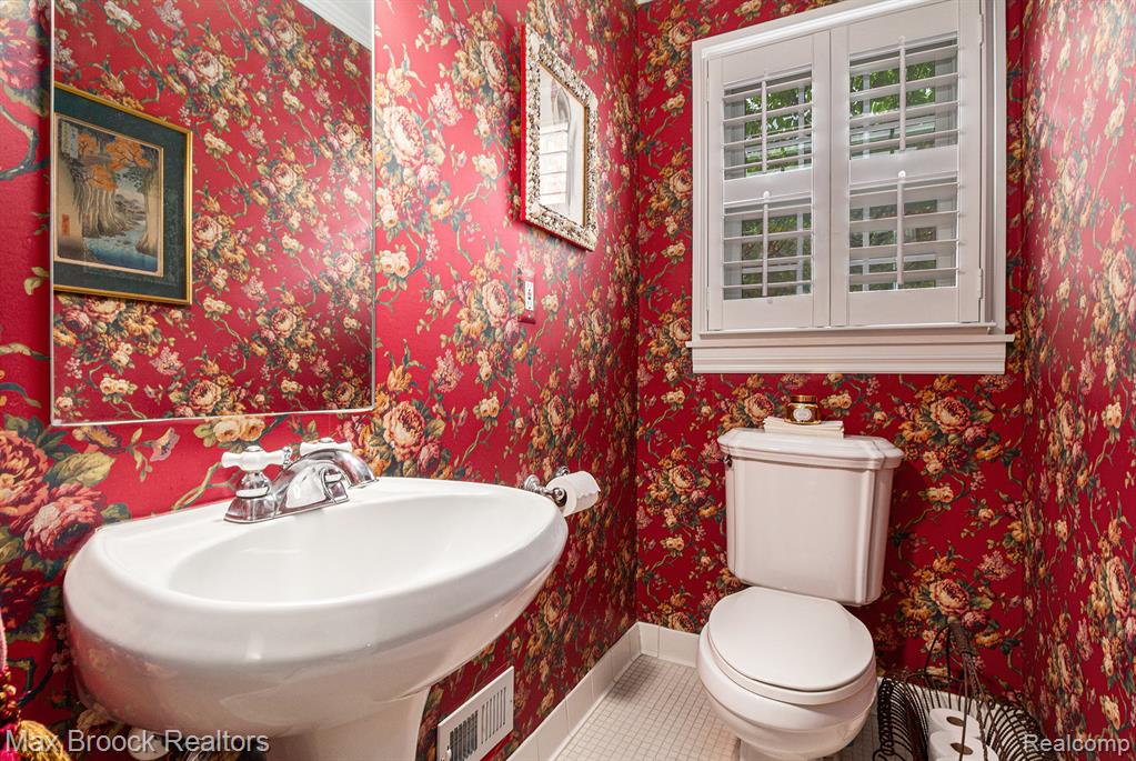 639 N Old Woodward Avenue, Birmingham, MI 48009 — Photo 9