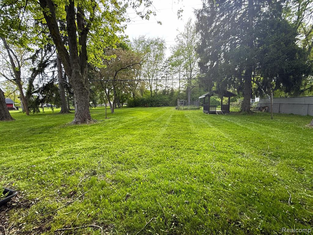 5781 WRIGHT Drive, Troy, MI 48098 — Photo 15