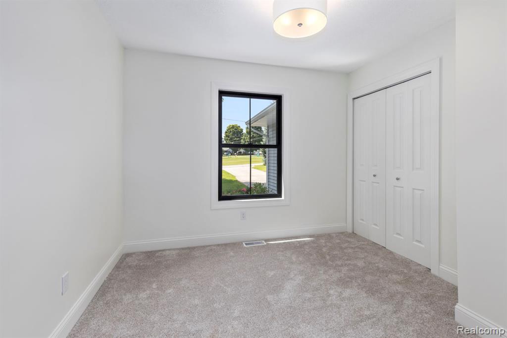 3133 BULL DOG Lane, Farwell, MI 48622 — Photo 11