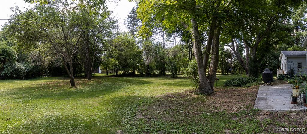 4154 Knollwood Drive, Grand Blanc, MI 48439 — Photo 46