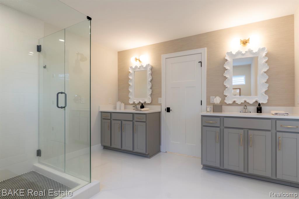 205 Mountain View Lane, Milford, MI 48381 — Photo 29