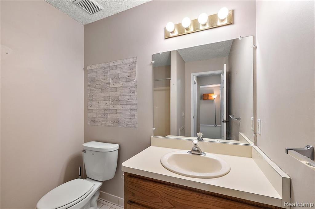 5080 Harbor Oak, Waterford, MI 48329 — Photo 24