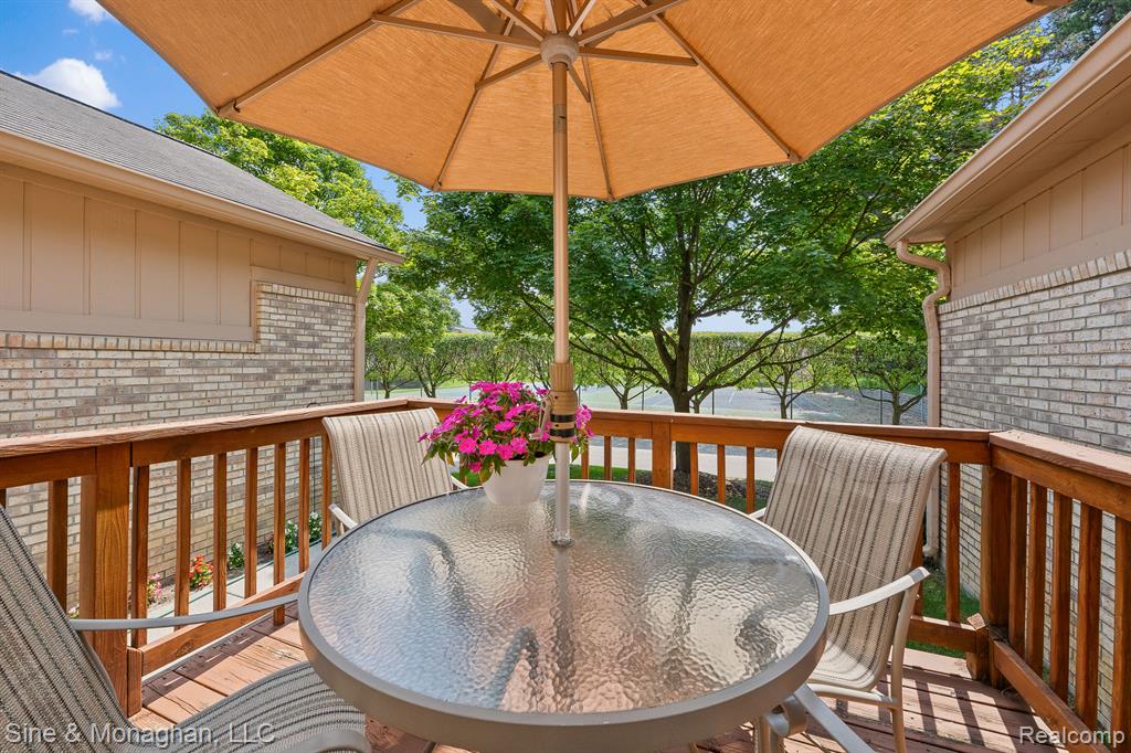 35595 Court Ridge Court, Farmington Hills, MI 48335 — Photo 29