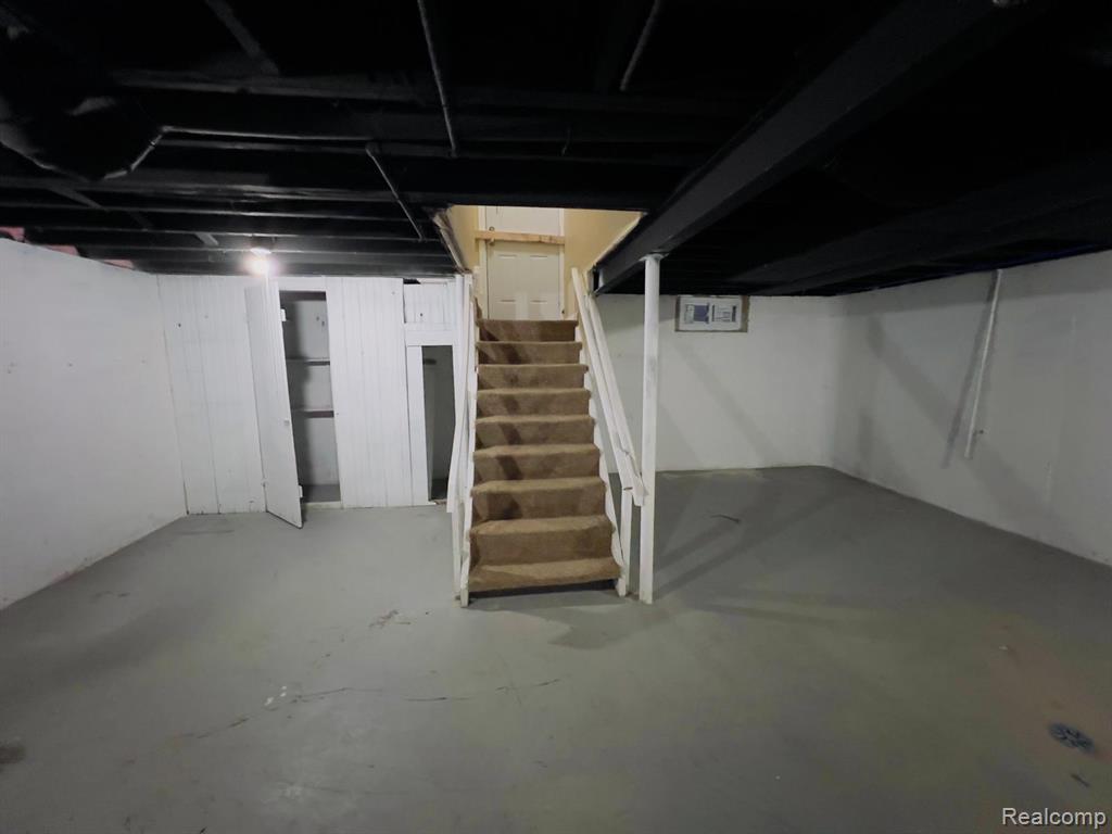 8695 Evergreen Avenue, Detroit, MI 48228 — Photo 6