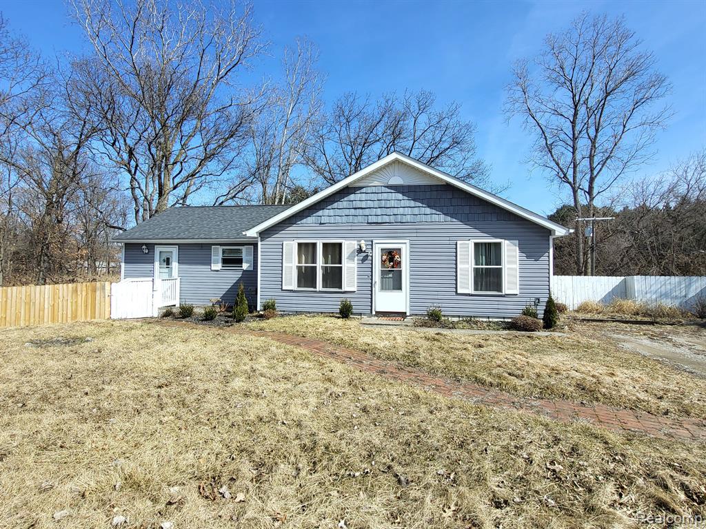 9611 WHITEWOOD Road, Pinckney, MI 48169 — Photo 37