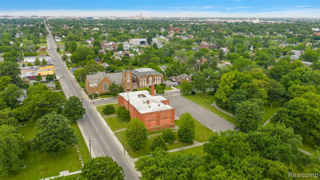 8411 E Forest Avenue, Detroit, MI 48214 — Photo 10
