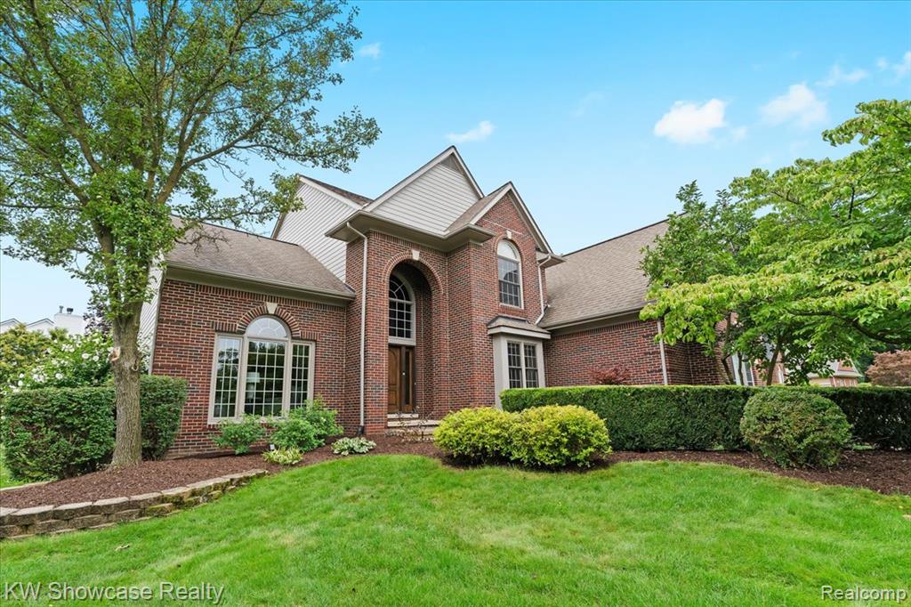 45776 Bristol Circle, Novi, MI 48377 — front exterior