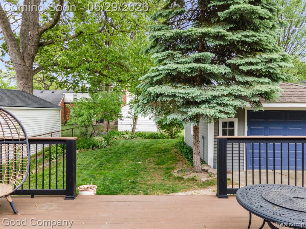 525 Helene Avenue, Royal Oak, MI 48067 — Photo 30