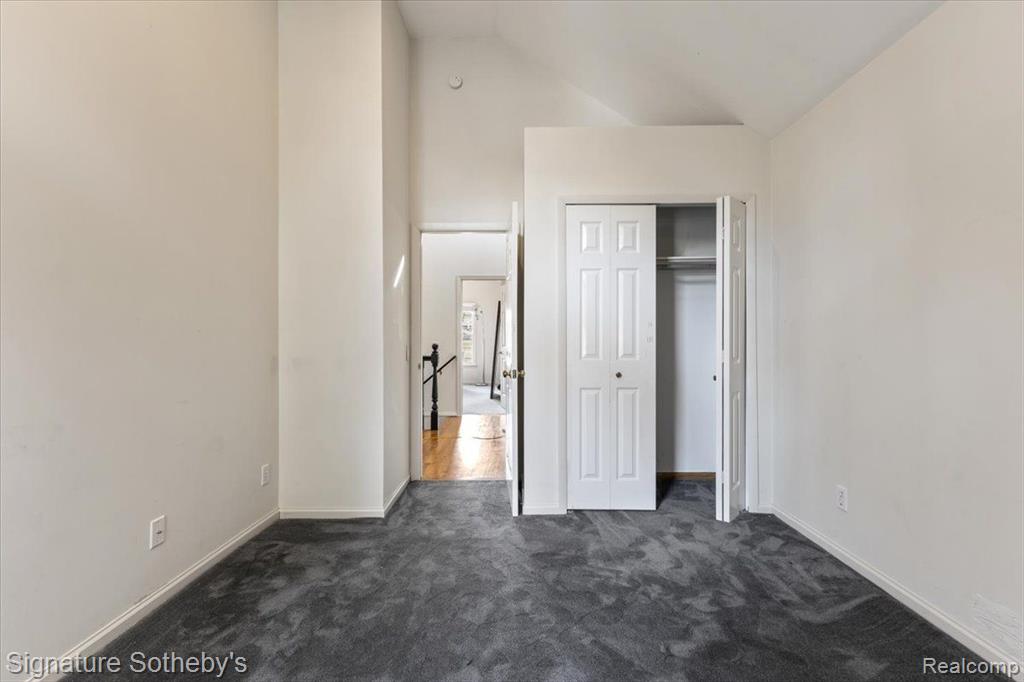 888 HUMPHREY AVE, Birmingham, MI 48009 — Photo 12