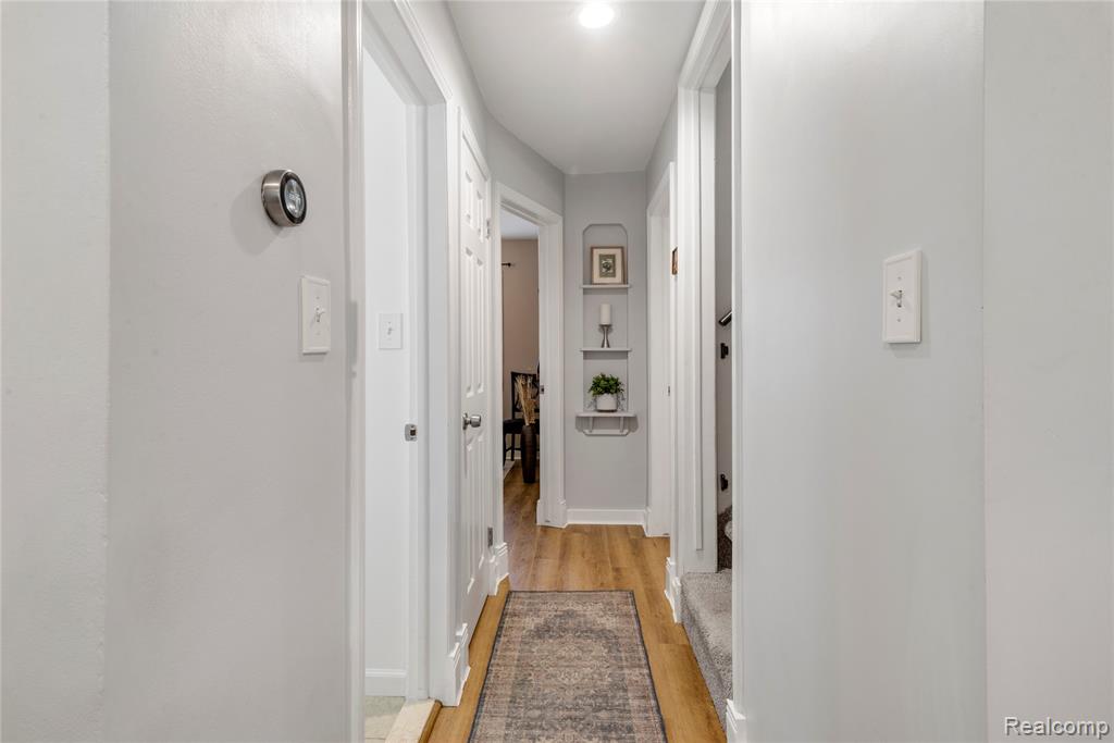 606 N Dorchester Avenue, Royal Oak, MI 48067 — Photo 10