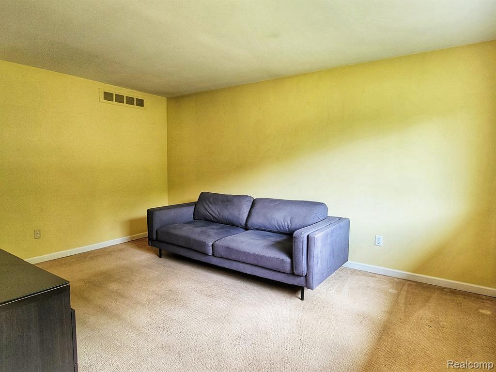 42608 Somerset, Canton, MI 48187 — Photo 25