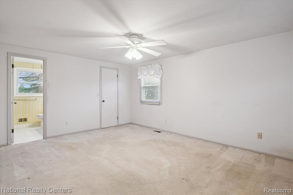 41250 Appleby Court, Northville, MI 48168 — Photo 27