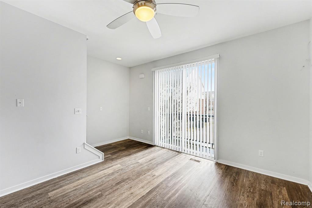 273 E PALMER Street, 3, Detroit, MI 48202 — Photo 15