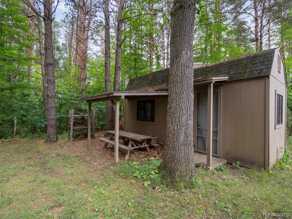 370 Wolfe Road, Ortonville, MI 48462 — Photo 7