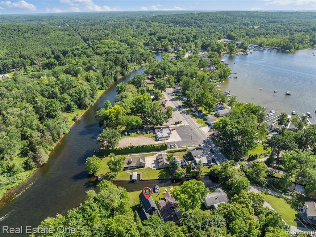 9404 MCGREGOR Road, Pinckney, MI 48169 — Photo 27